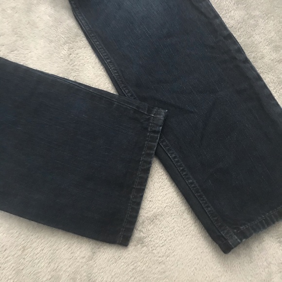Levi’s Dark Wash Jeans - Picture 3 of 8